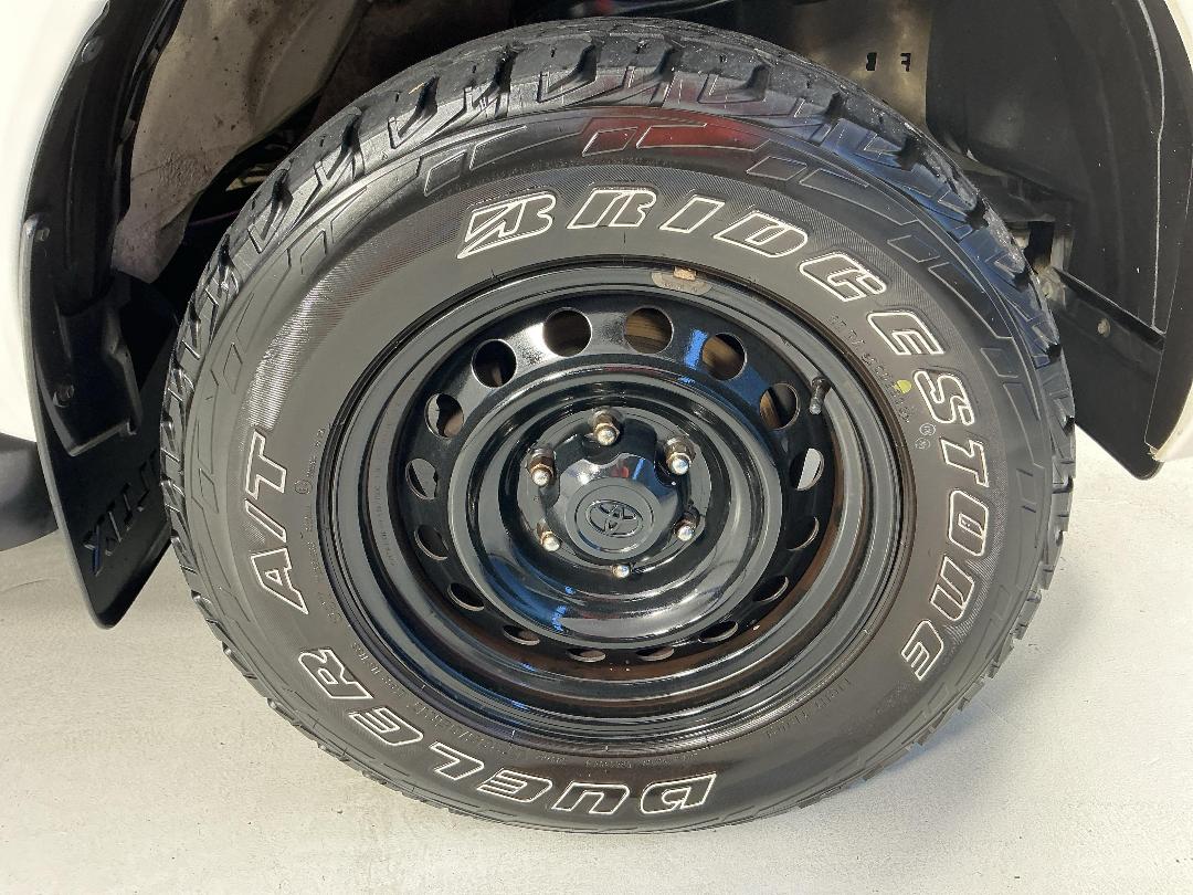 Photo '9' of Toyota Hilux