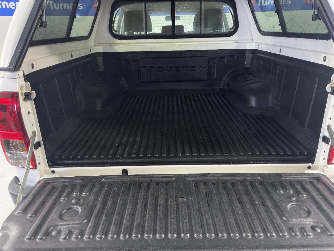 Photo '14' of Toyota Hilux