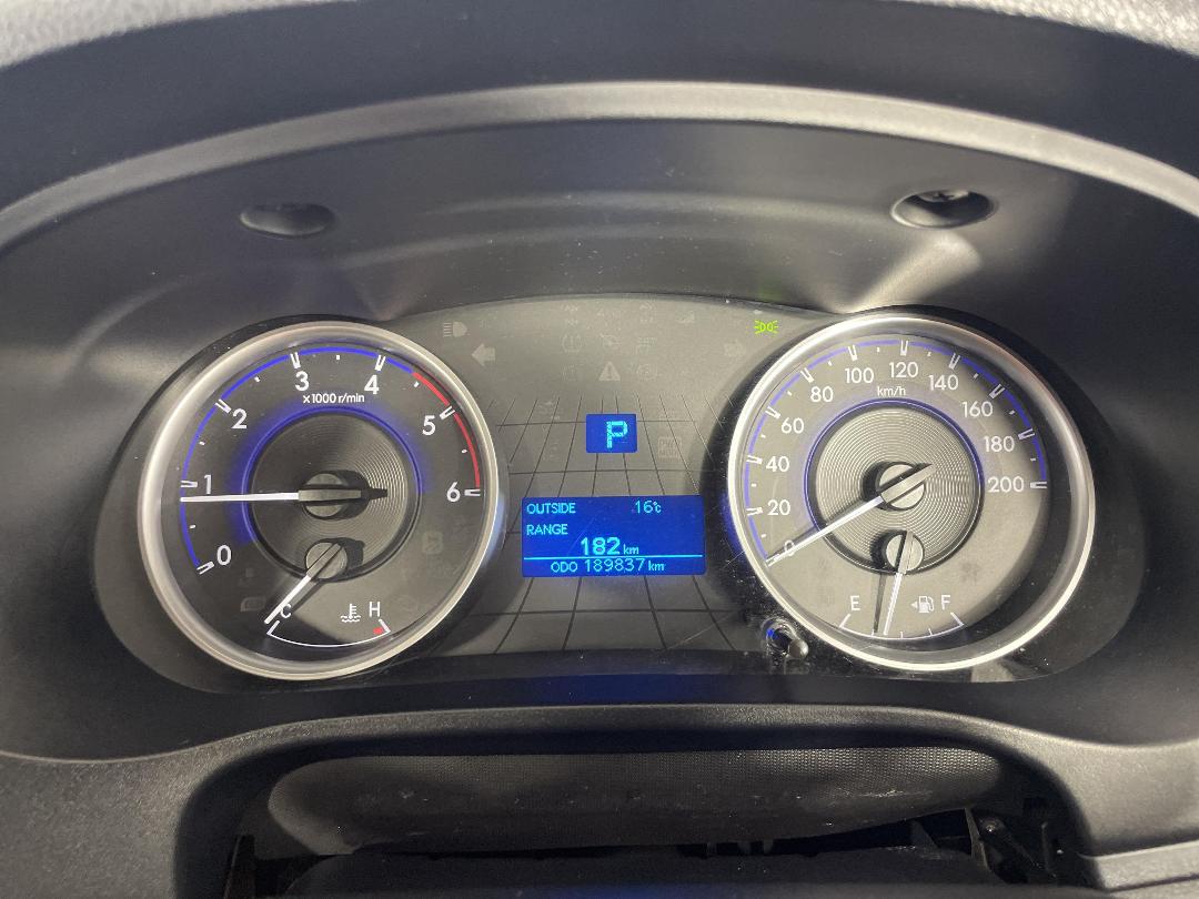 Photo '21' of Toyota Hilux