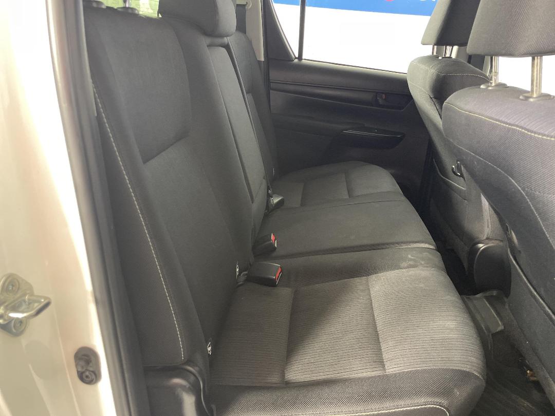 Photo '20' of Toyota Hilux