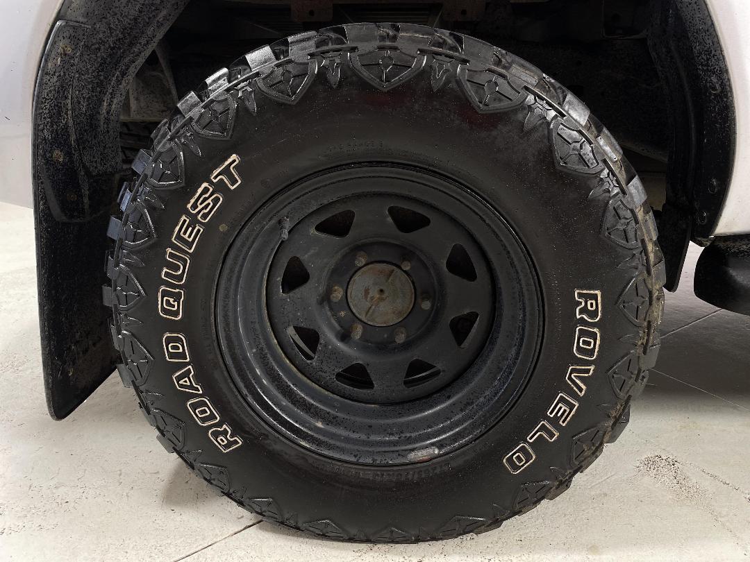 Photo '10' of Toyota Hilux SR5 TD DC