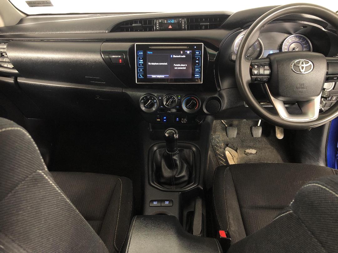 Photo '17' of Toyota Hilux