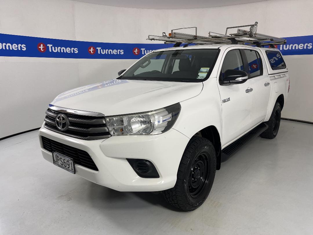 Photo '4' of Toyota Hilux