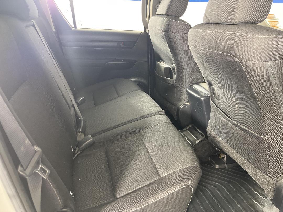 Photo '20' of Toyota Hilux