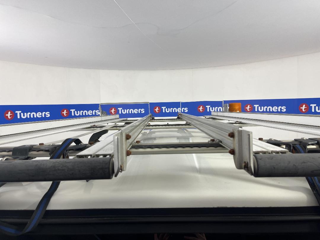 Photo '23' of Toyota Hilux