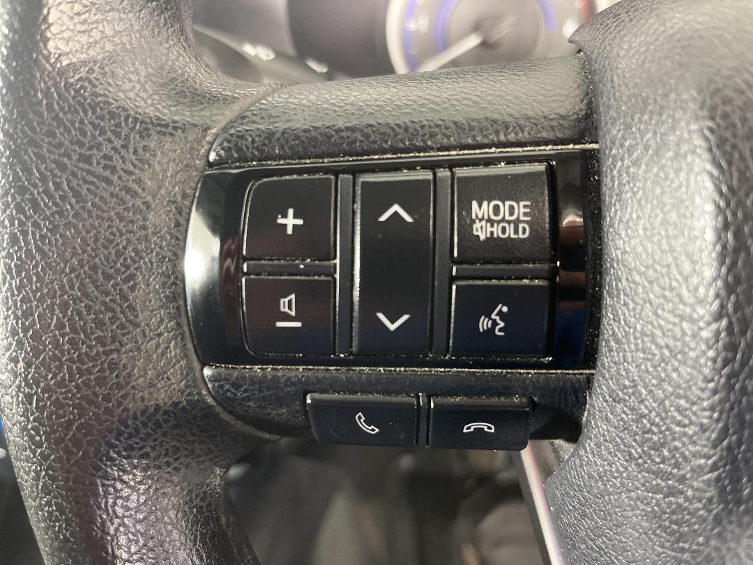 Photo '24' of Toyota Hilux