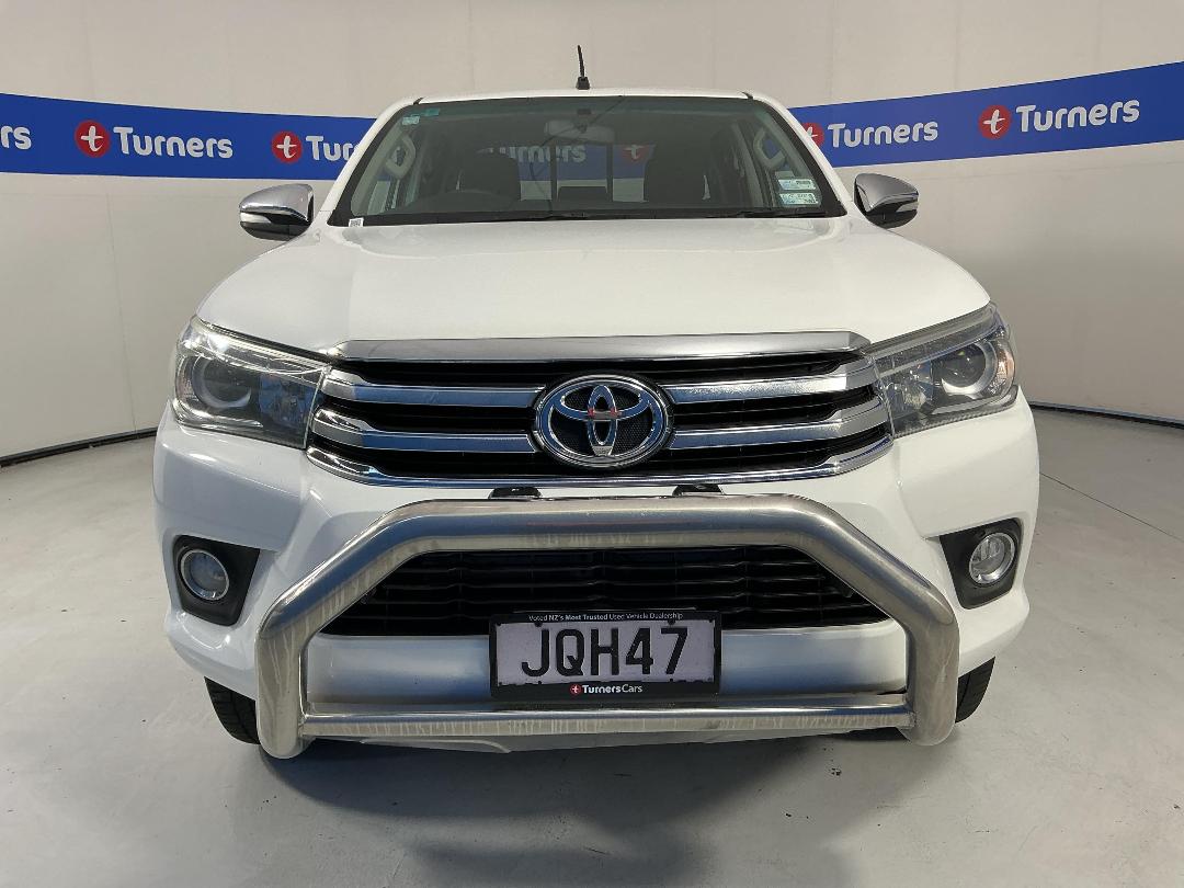 Photo '2' of Toyota Hilux Photo '2' of Toyota Hilux