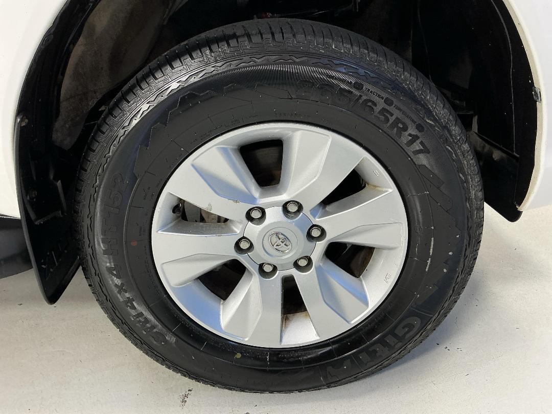 Photo '9' of Toyota Hilux Photo '9' of Toyota Hilux