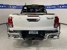 Thumbnail '6' of Toyota Hilux