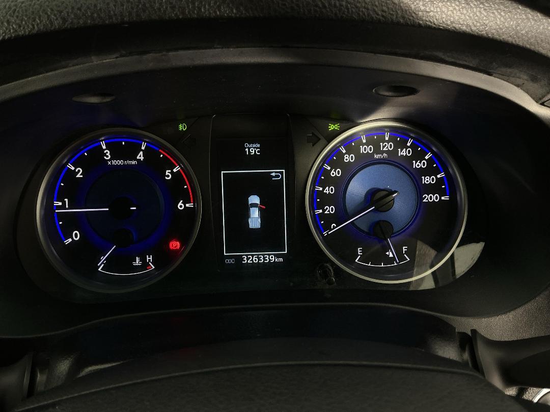 Photo '21' of Toyota Hilux Photo '21' of Toyota Hilux