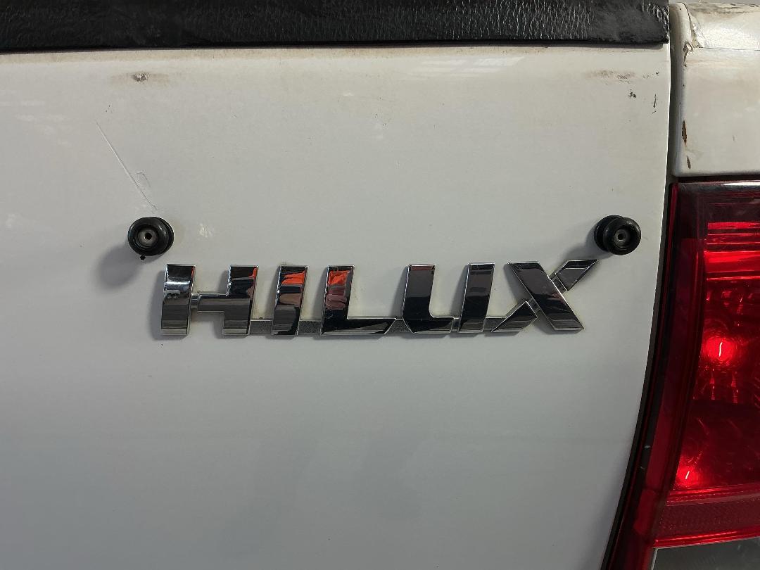 Photo '28' of Toyota Hilux Photo '28' of Toyota Hilux