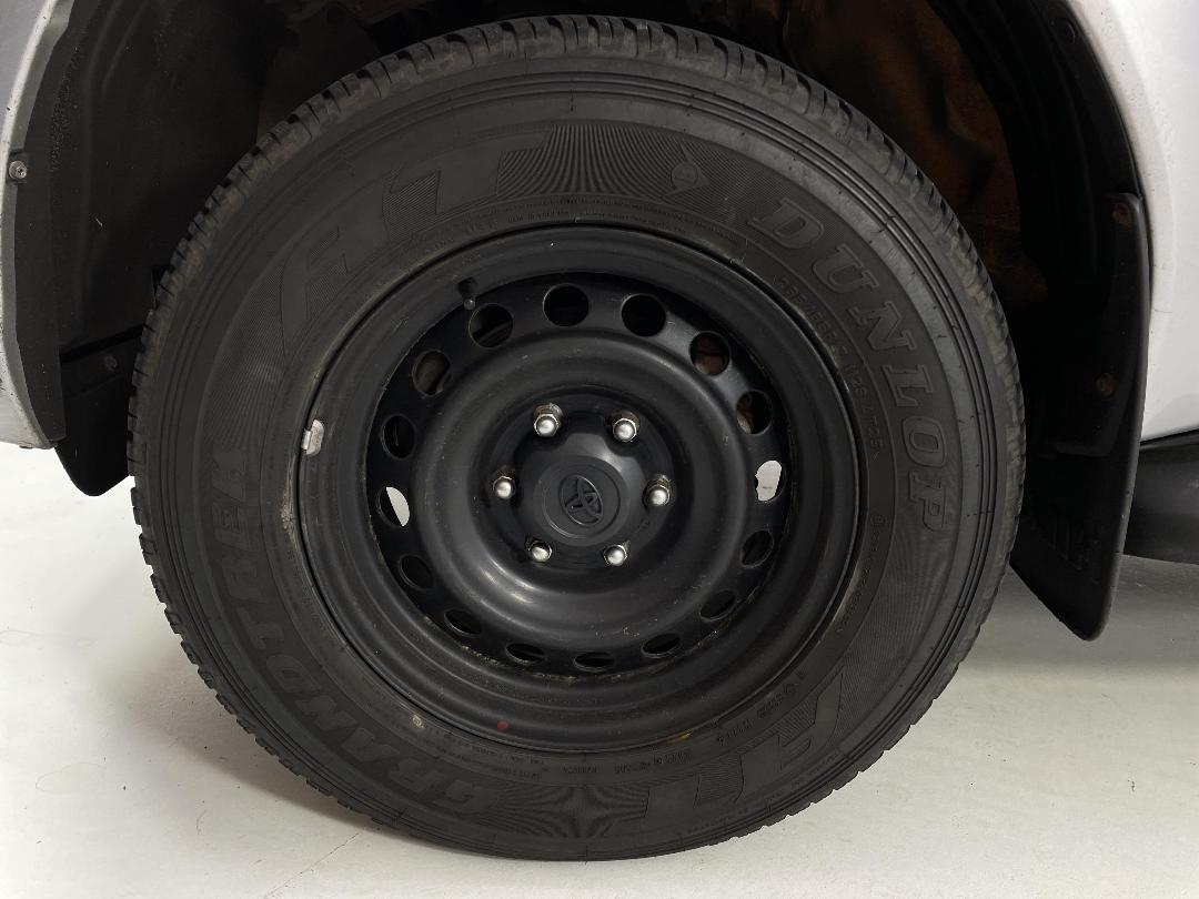 Photo '10' of Toyota Hilux