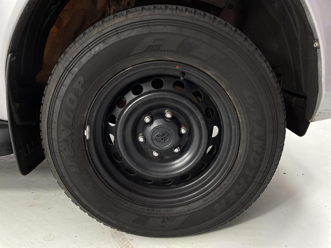 Photo '9' of Toyota Hilux