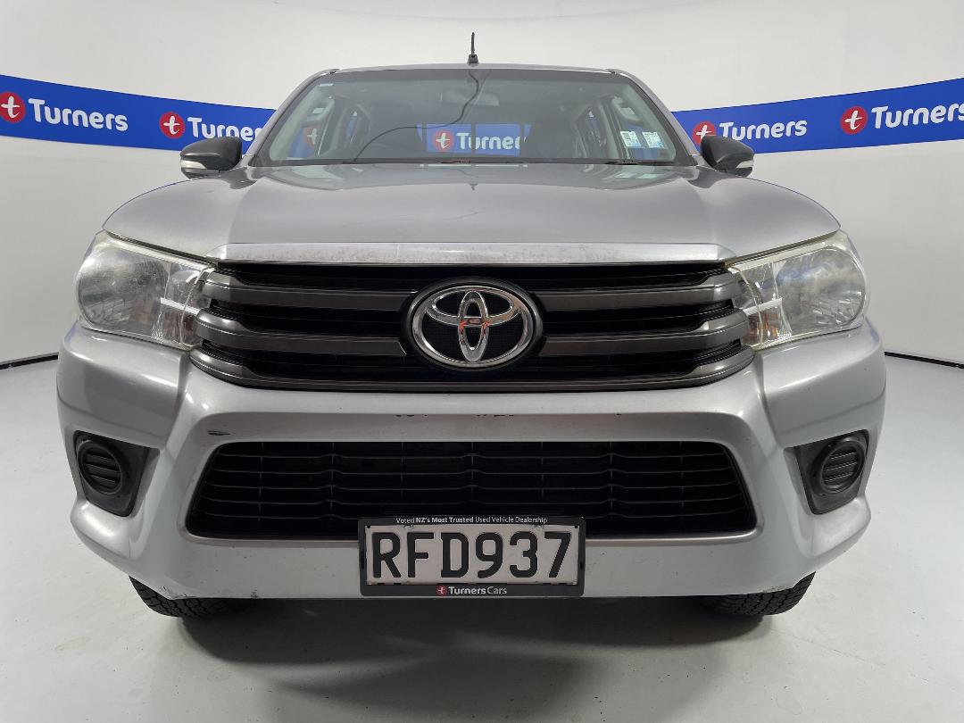 Photo '2' of Toyota Hilux