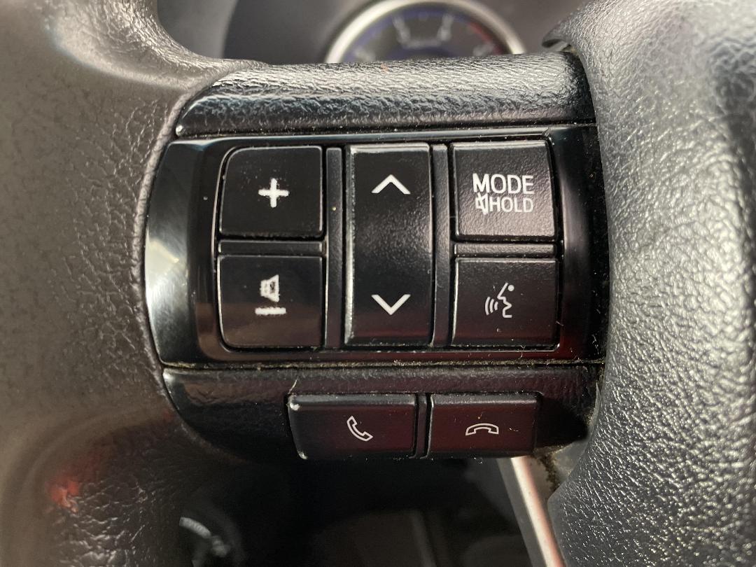 Photo '24' of Toyota Hilux