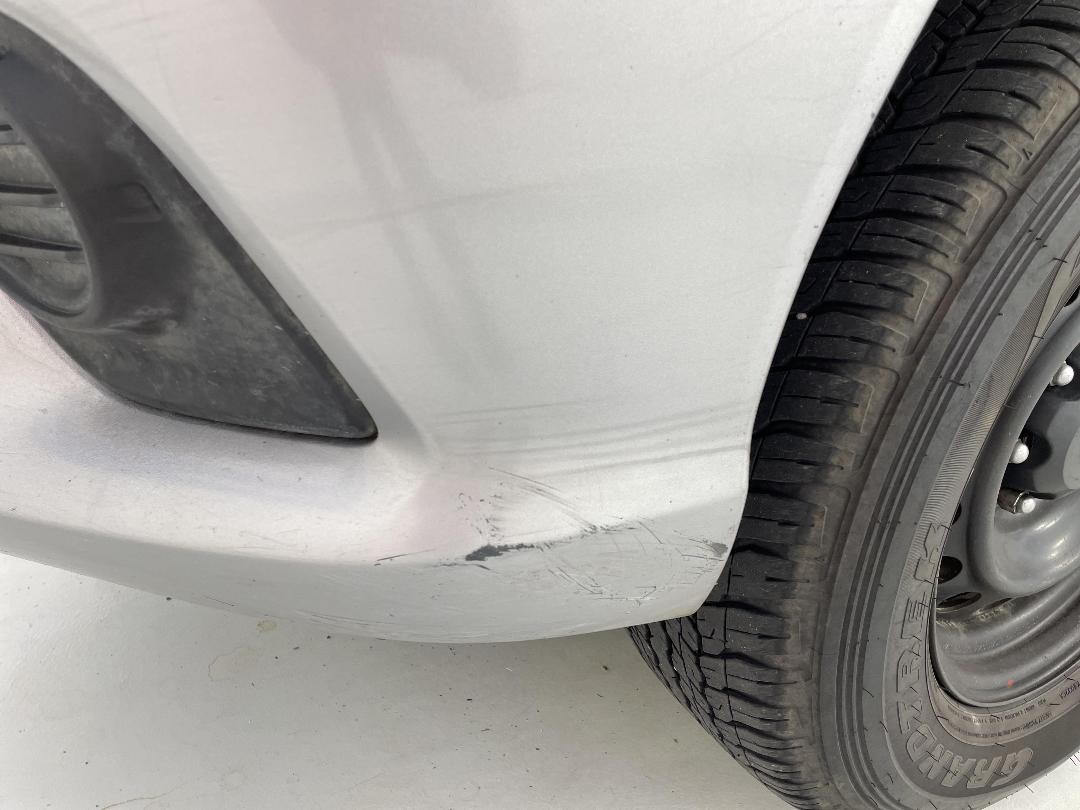 Photo '33' of Toyota Hilux