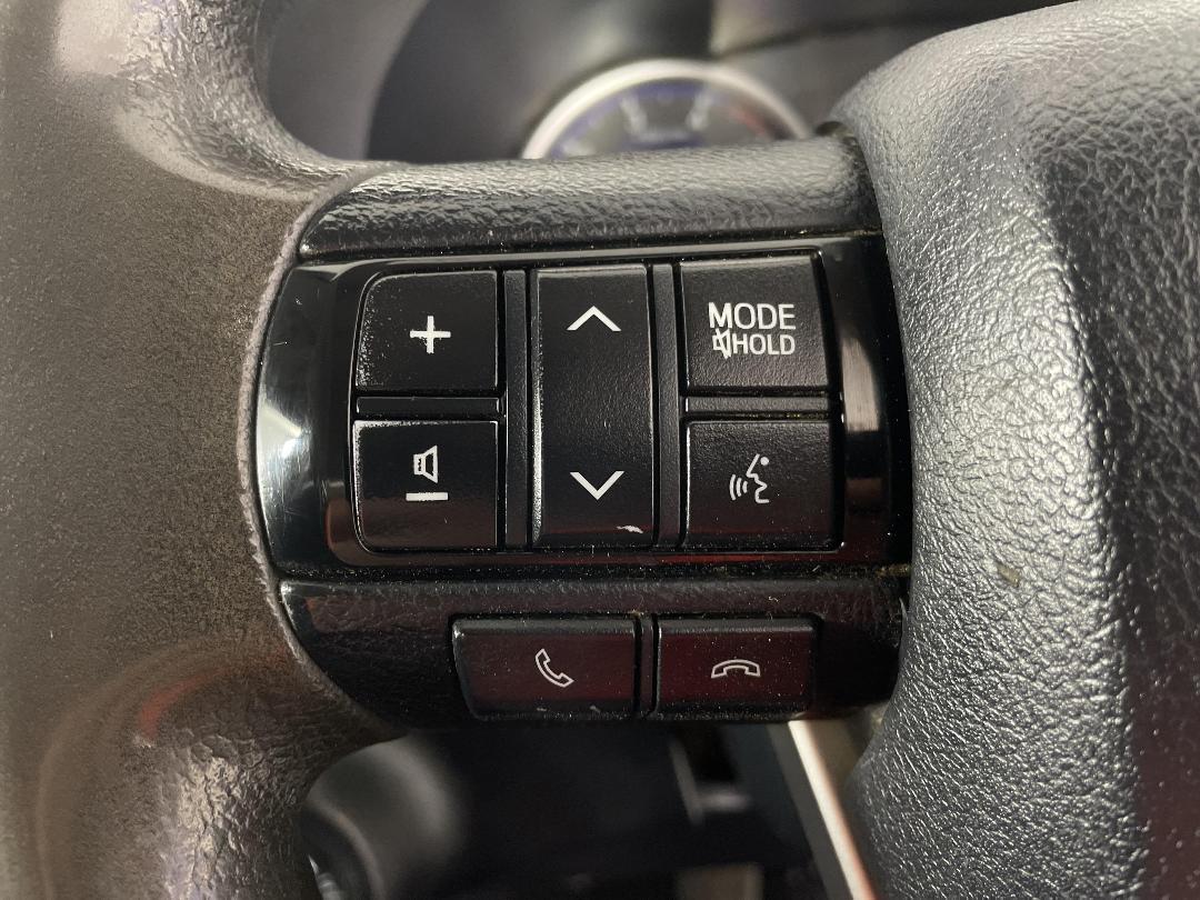 Photo '25' of Toyota Hilux