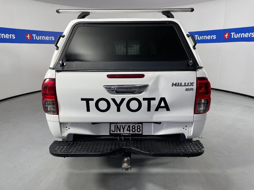 Photo '6' of Toyota Hilux Photo '6' of Toyota Hilux