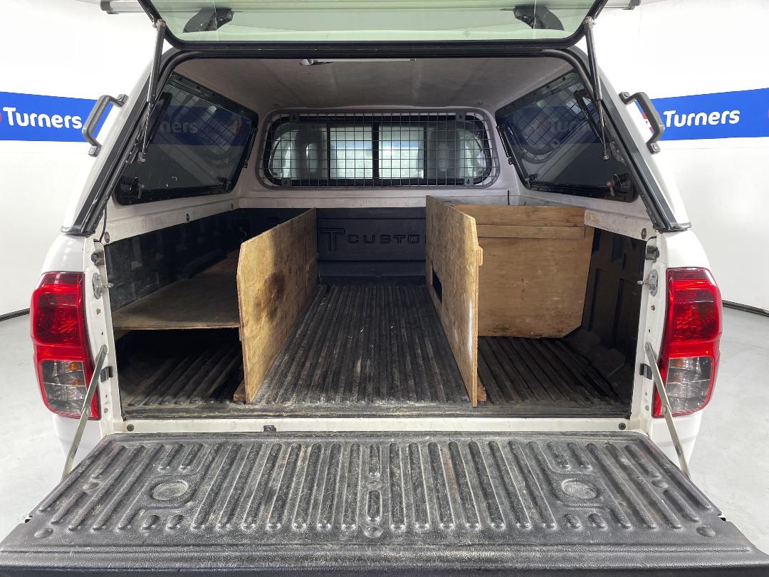 Photo '14' of Toyota Hilux Photo '14' of Toyota Hilux