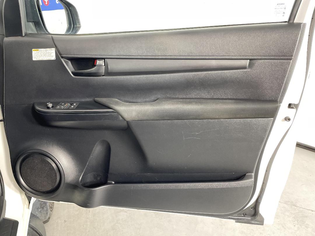 Photo '15' of Toyota Hilux Photo '15' of Toyota Hilux