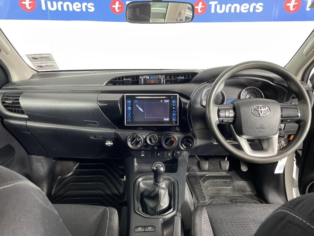 Photo '17' of Toyota Hilux Photo '17' of Toyota Hilux