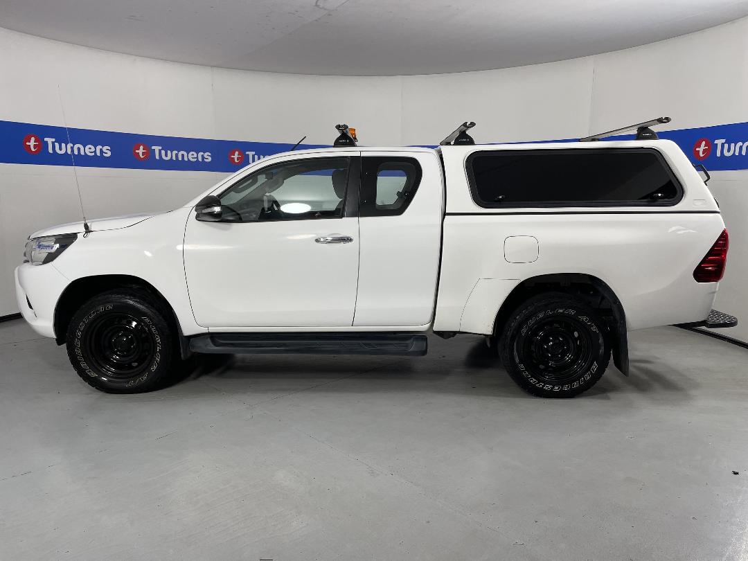 Photo '23' of Toyota Hilux Photo '23' of Toyota Hilux