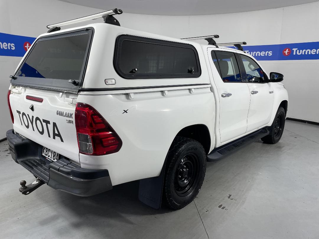 Photo '7' of Toyota Hilux