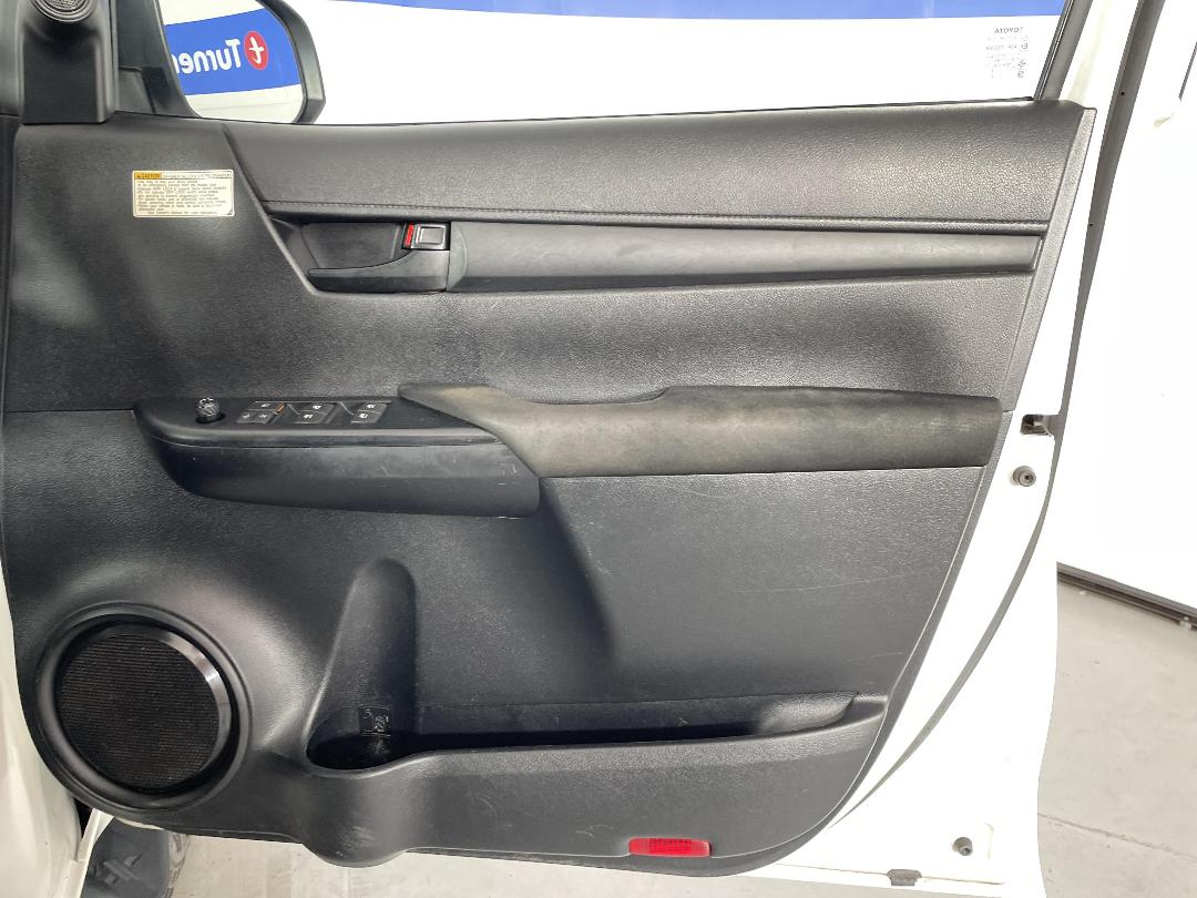 Photo '15' of Toyota Hilux