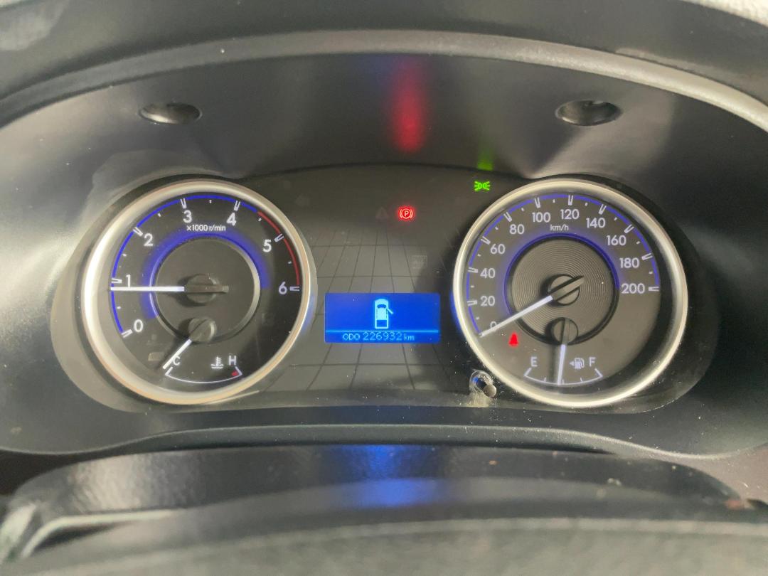 Photo '21' of Toyota Hilux