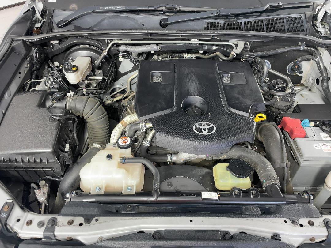 Photo '13' of Toyota Hilux