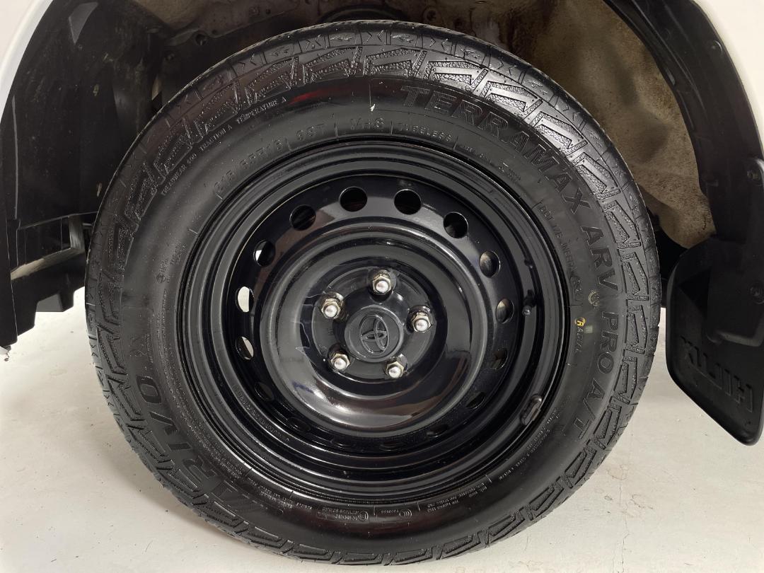 Photo '10' of Toyota Hilux