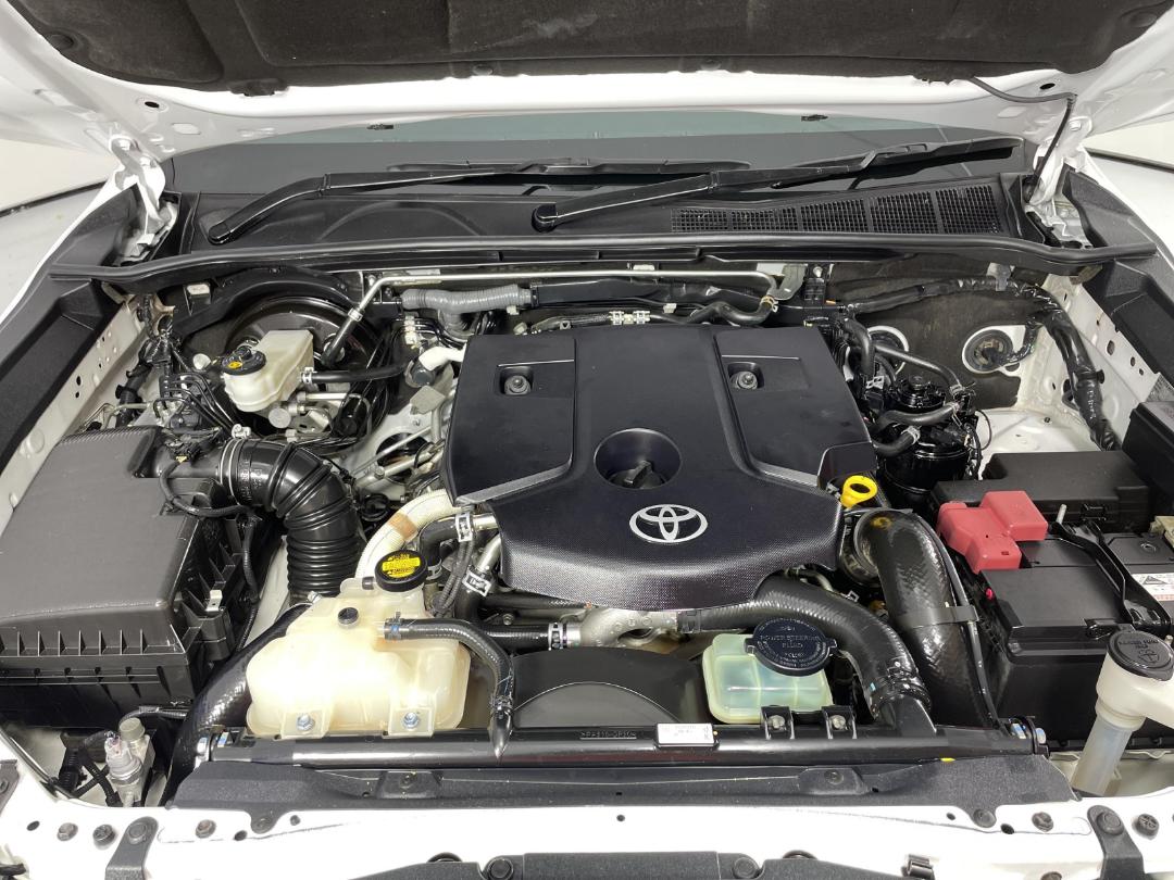 Photo '13' of Toyota Hilux