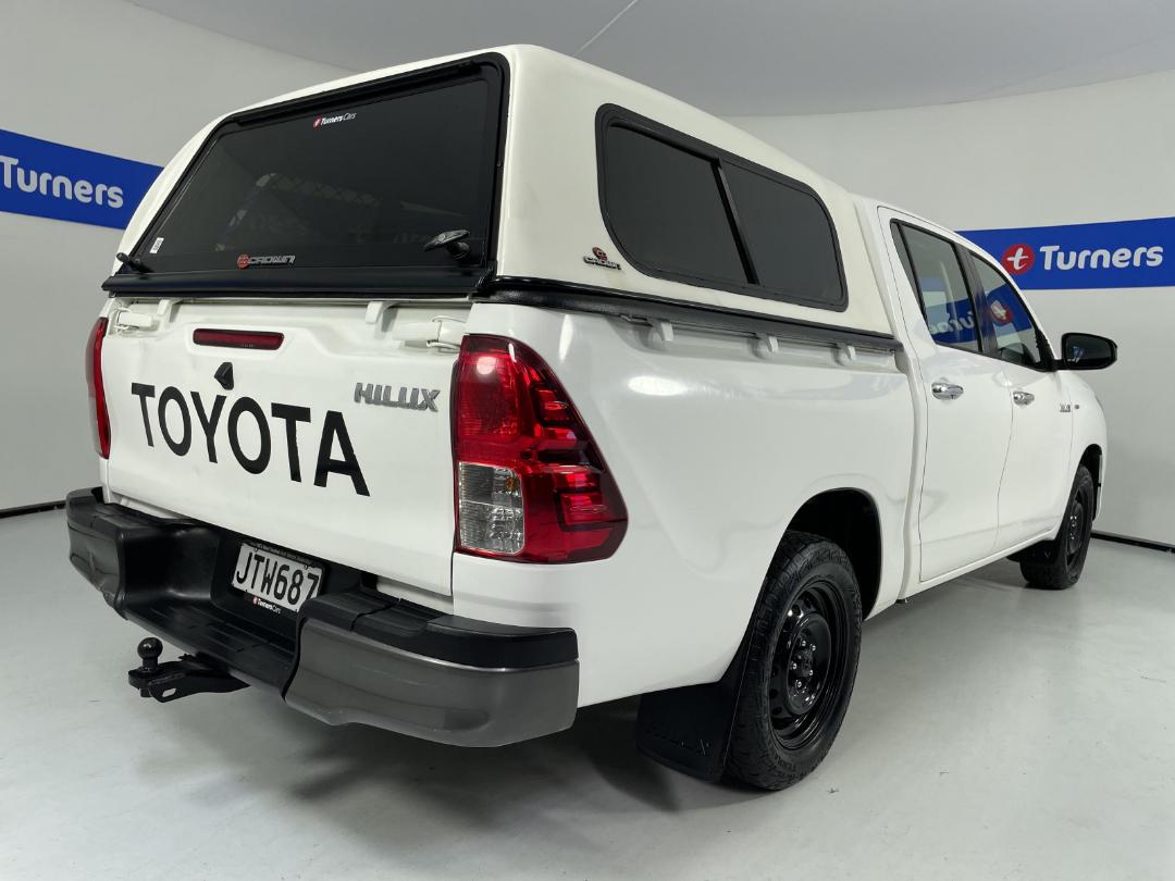 Photo '7' of Toyota Hilux