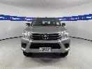 Thumbnail '2' of Toyota Hilux