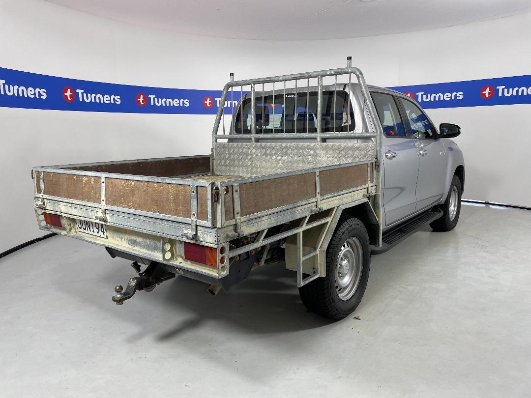 Photo '7' of Toyota Hilux