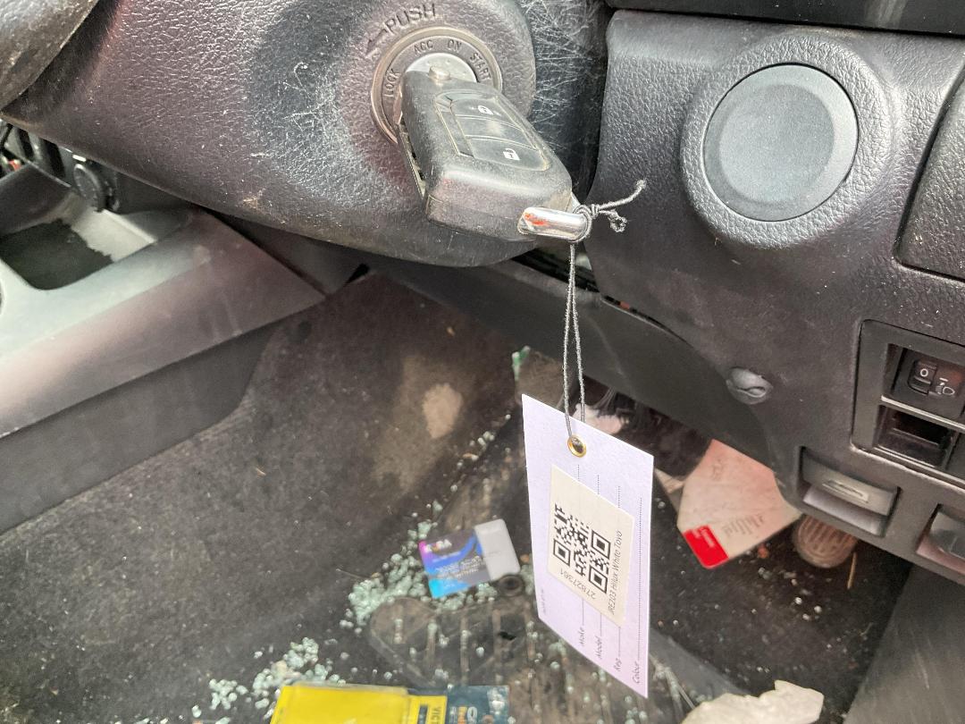 Photo '16' of Toyota Hilux SR TD DC Photo '16' of Toyota Hilux SR TD DC