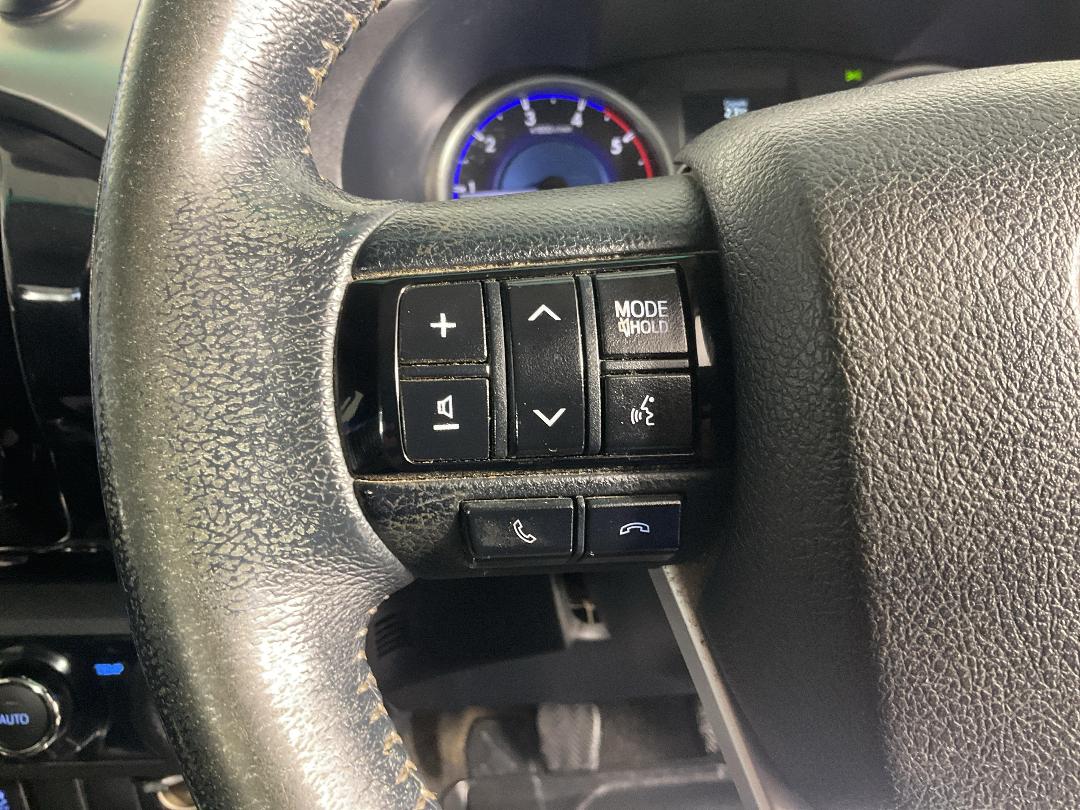 Photo '26' of Toyota Hilux