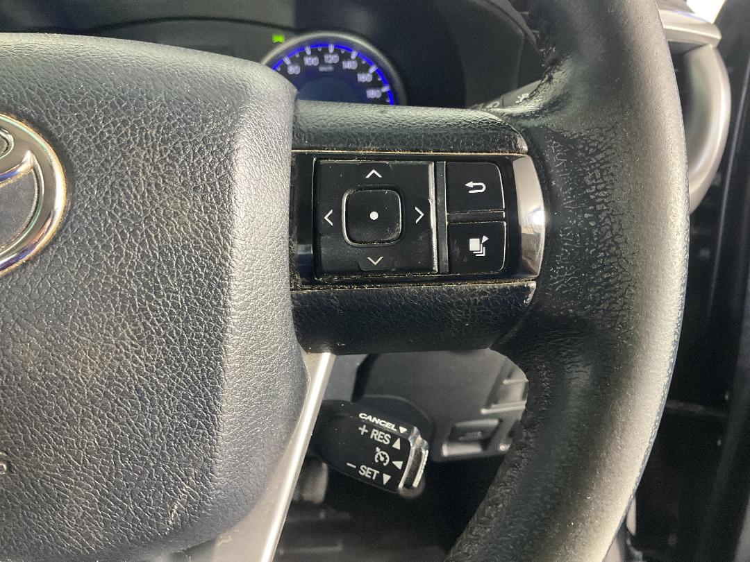 Photo '27' of Toyota Hilux