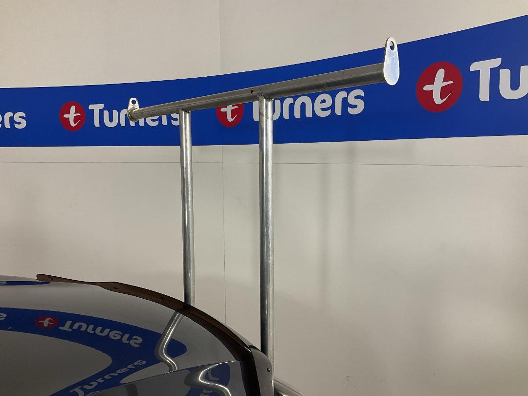 Photo '32' of Toyota Hilux