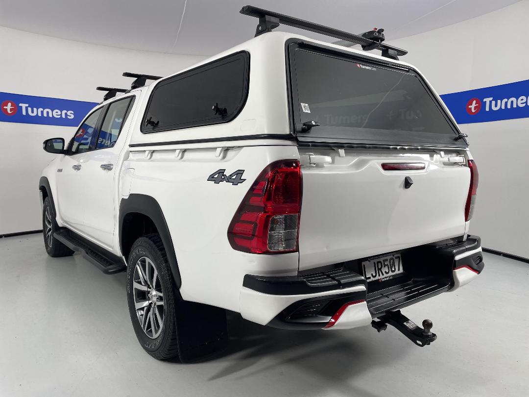 Photo '5' of Toyota Hilux