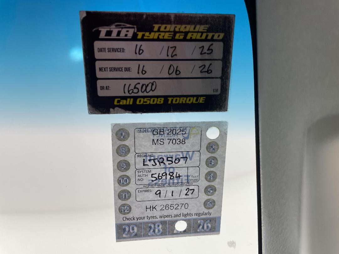 Photo '31' of Toyota Hilux