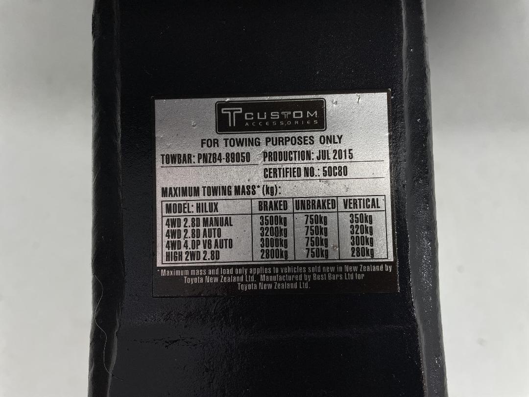 Photo '30' of Toyota Hilux