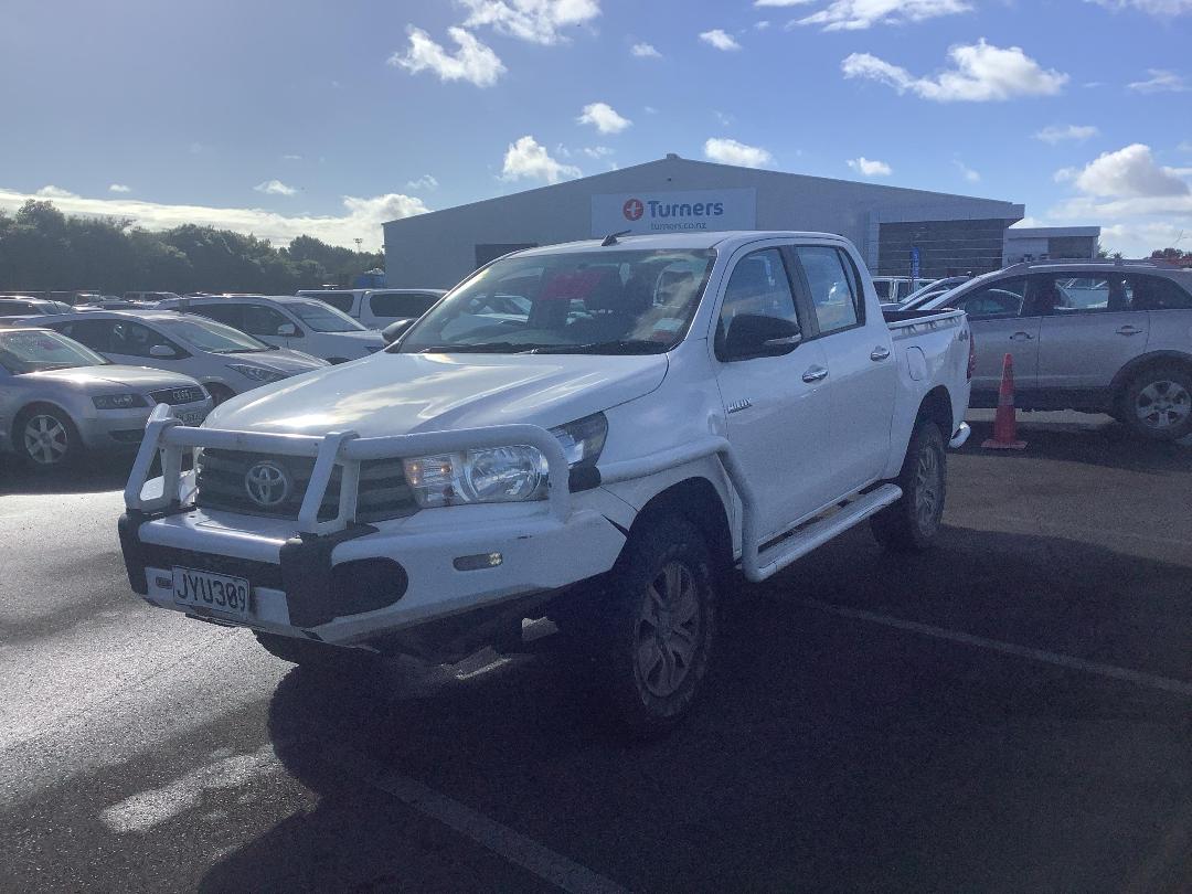 Photo '3' of Toyota Hilux SR TD DC