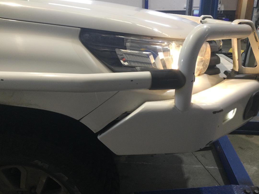 Photo '28' of Toyota Hilux SR TD DC