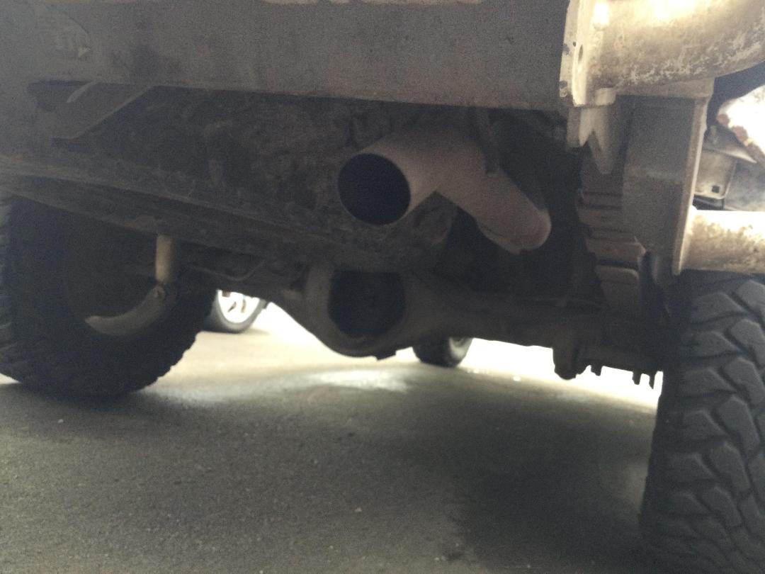 Photo '40' of Toyota Hilux SR TD DC