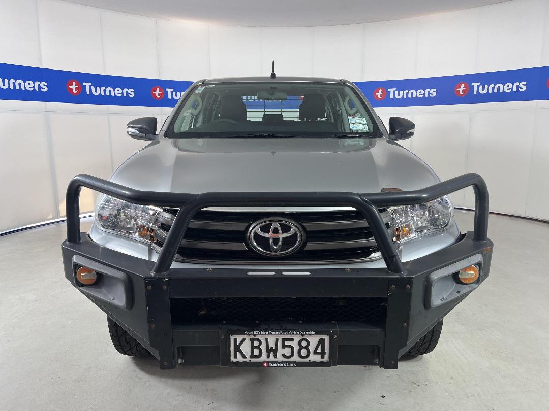 Photo '2' of Toyota Hilux Photo '2' of Toyota Hilux
