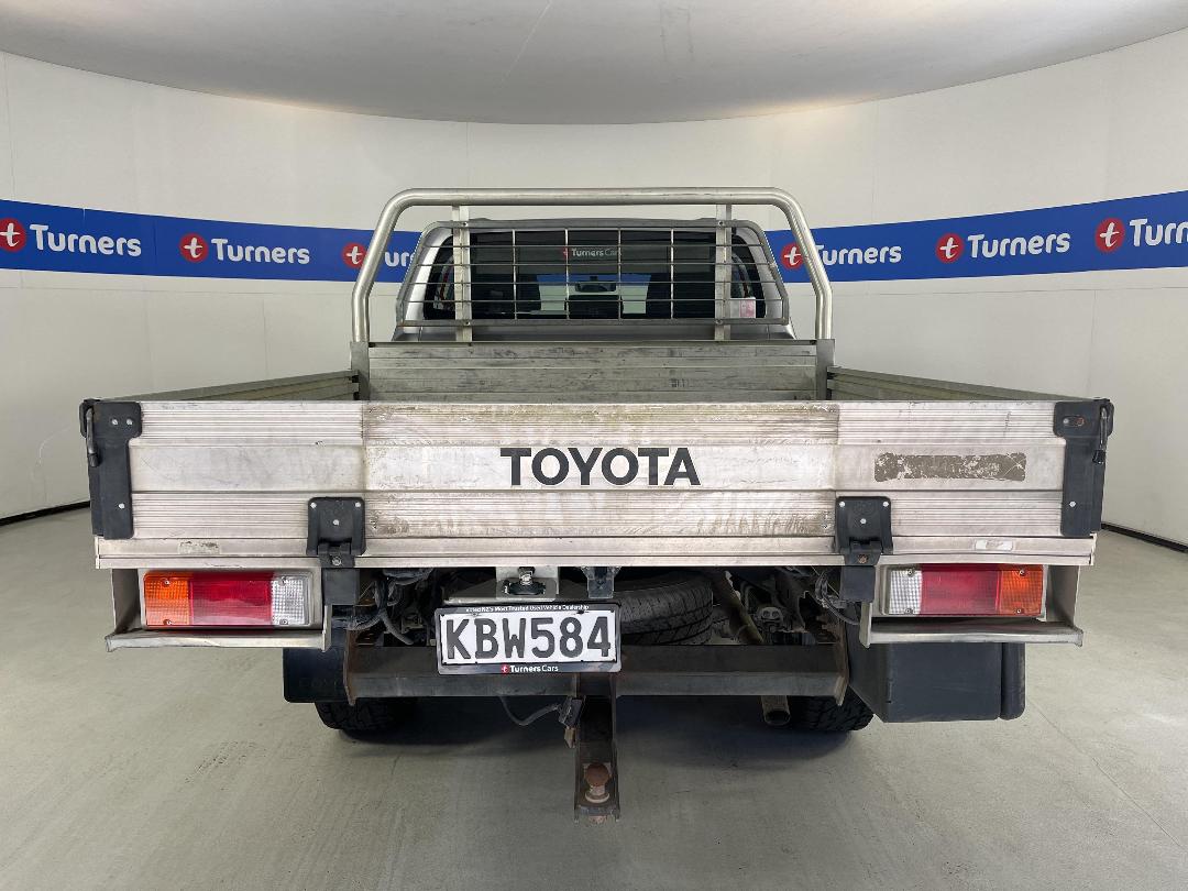 Photo '6' of Toyota Hilux Photo '6' of Toyota Hilux