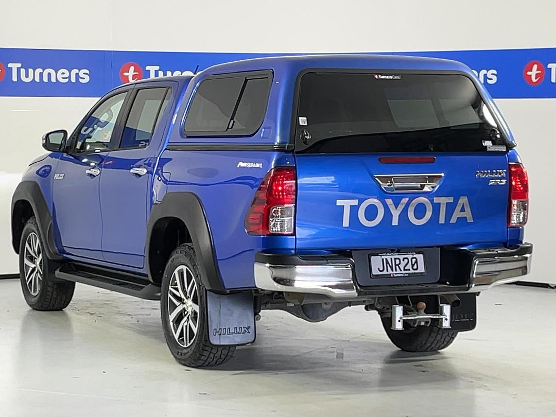 Photo '7' of Toyota Hilux Photo '7' of Toyota Hilux