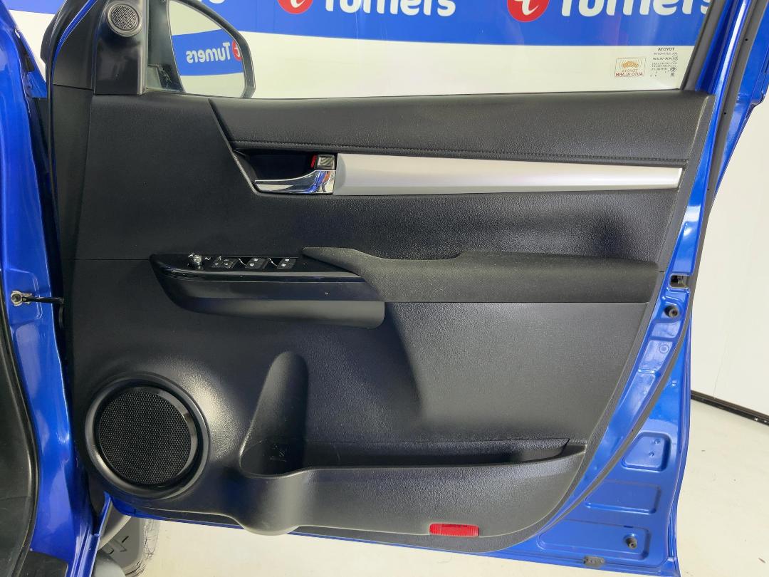 Photo '14' of Toyota Hilux Photo '14' of Toyota Hilux