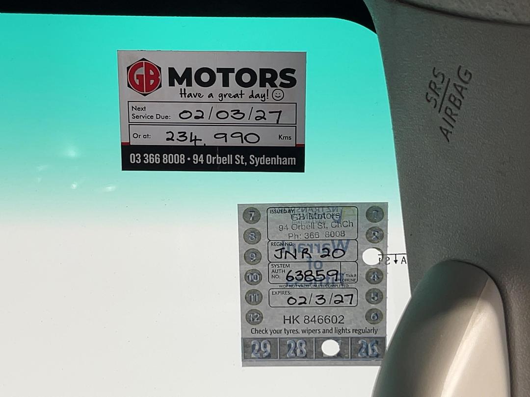 Photo '37' of Toyota Hilux Photo '37' of Toyota Hilux